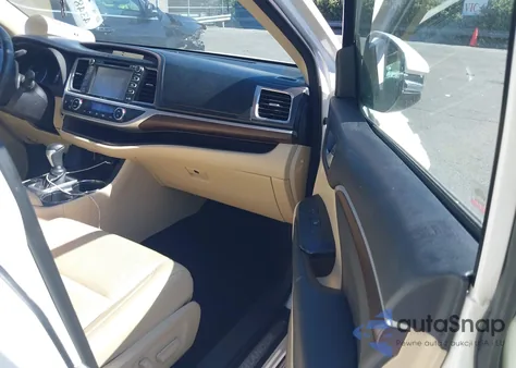 2015 Toyota Highlander Limited Platinum V6 from USA, damaged, VIN 5TDDKRFH8FS134385